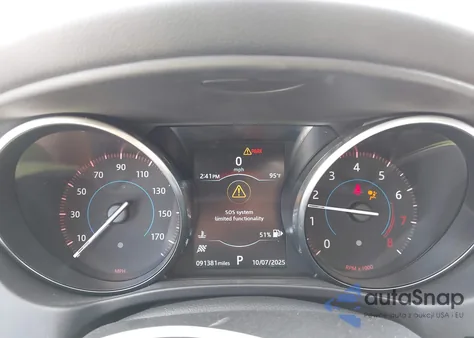 2019 Jaguar Xe 25T Prestige z USA, uszkodzony, nr VIN SAJAE4FX4KCP49744